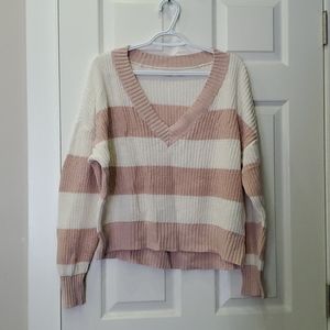 American Eagle V Neck Cropped Oversized Sweater